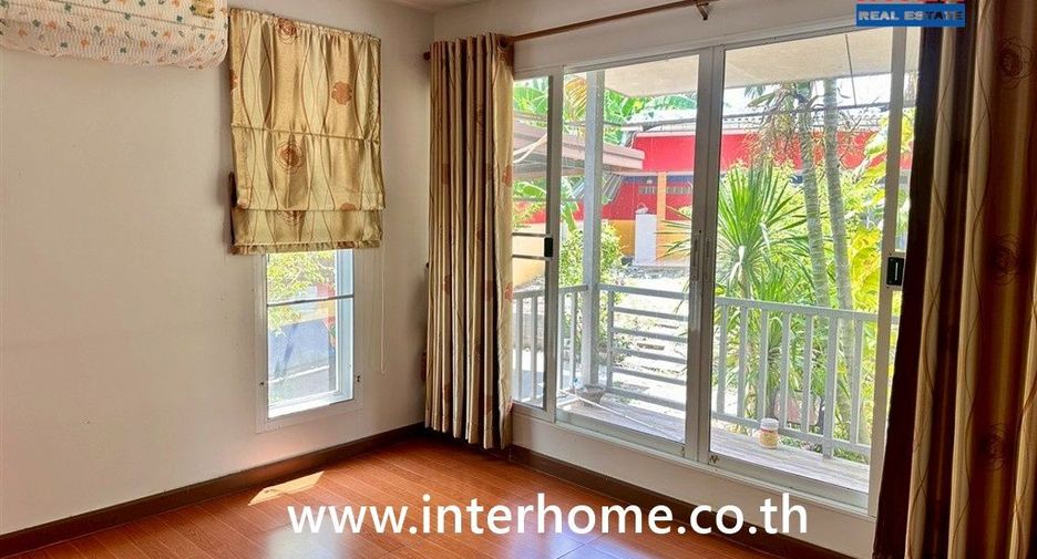 For sale 4 bedrooms house in Don Tum, Nakhon Pathom