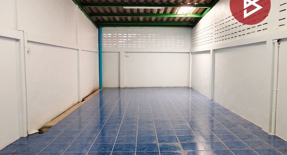 Gewerbefläche zum Kauf mit 2 Zimmer in Mueang Nakhon Si Thammarat, Nakhon Si Thammarat