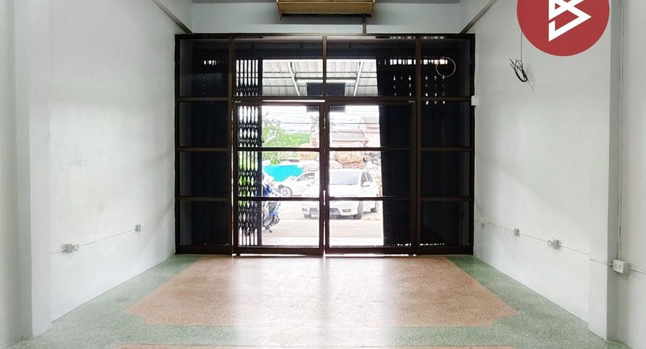 Gewerbefläche zum Kauf mit 2 Zimmer in Mueang Nakhon Si Thammarat, Nakhon Si Thammarat