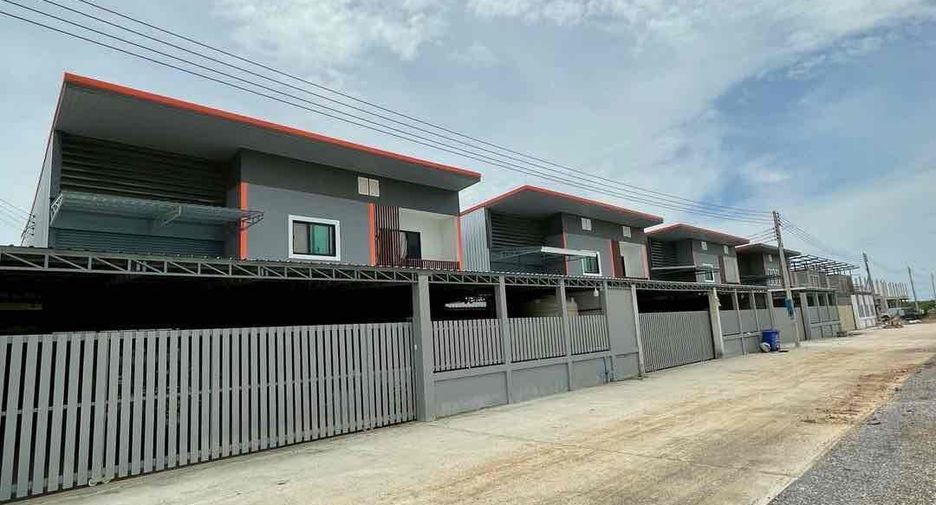 Gewerbefläche zur Miete mit 3 Zimmer in Lam Luk Ka, Pathum Thani