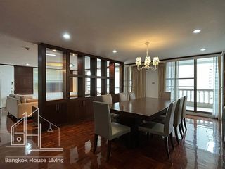 Condo en alquiler de 3 habitaciones en Khlong Toei, Bangkok