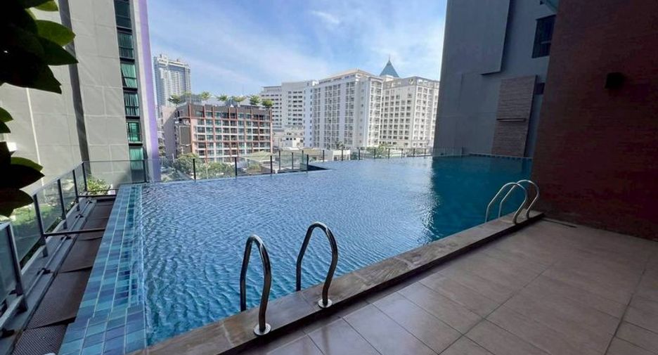 À vendre 1 chambre condo à Si Racha, Chonburi