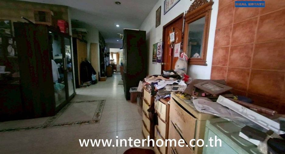 Продажа 4 спальни дом в Bang Kruai, Нонтабури