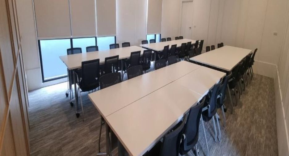 For sale 136 ベッドルーム hotel in Mueang Samut Prakan, Samut Prakan