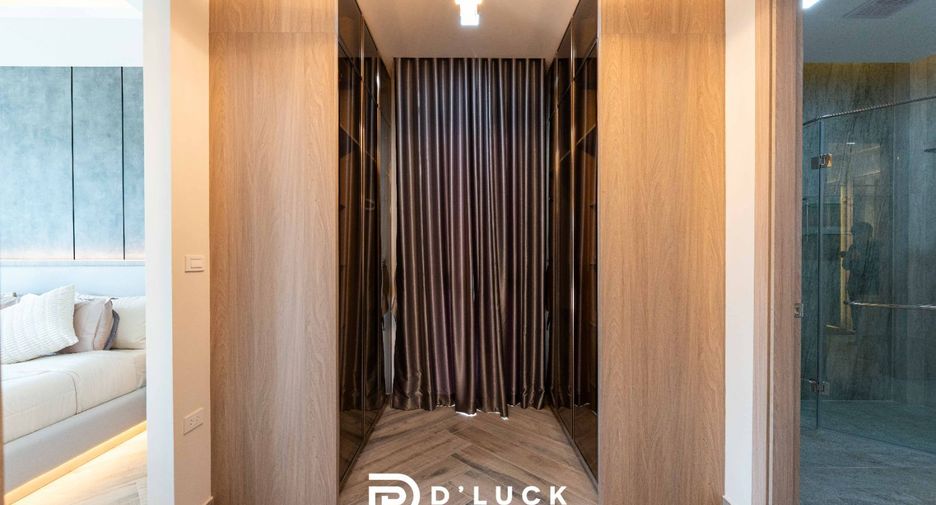 For sale 5 bedrooms villa in East Pattaya, Pattaya