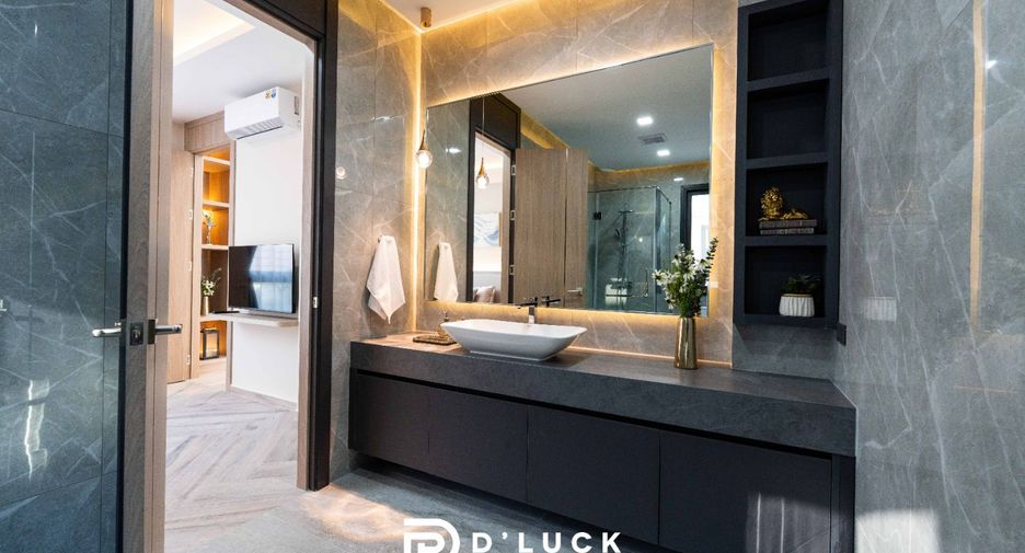 For sale 5 bedrooms villa in East Pattaya, Pattaya