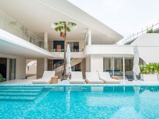 À vendre 7 chambres villa à Bang Lamung, Chonburi