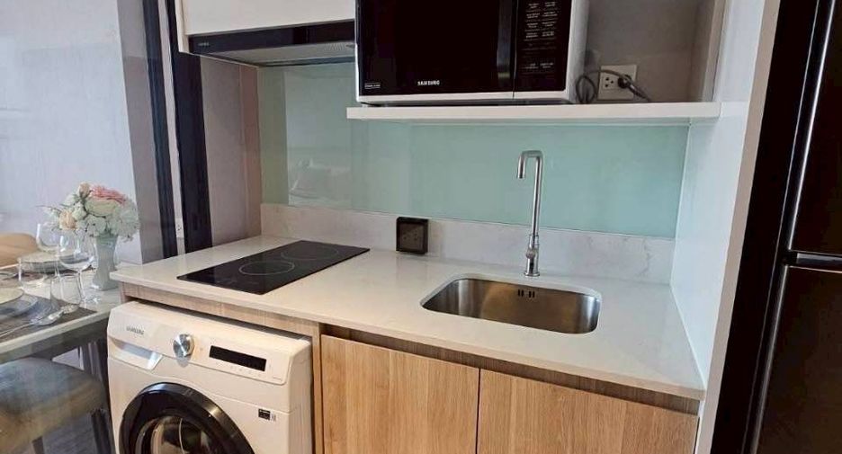 For sale 1 bed condo in Central Pattaya, Pattaya
