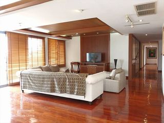 出租 4 卧室 公寓 在 Khlong Toei, 曼谷