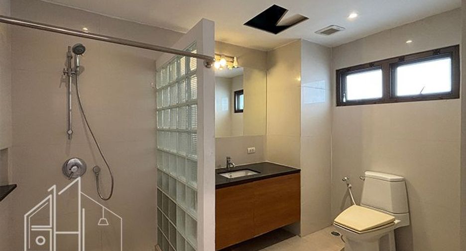 Wohnung zur Miete mit 3 Zimmer in Watthana, Bangkok