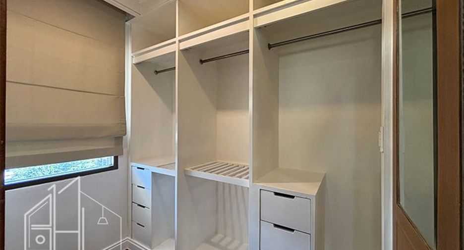 Wohnung zur Miete mit 3 Zimmer in Watthana, Bangkok