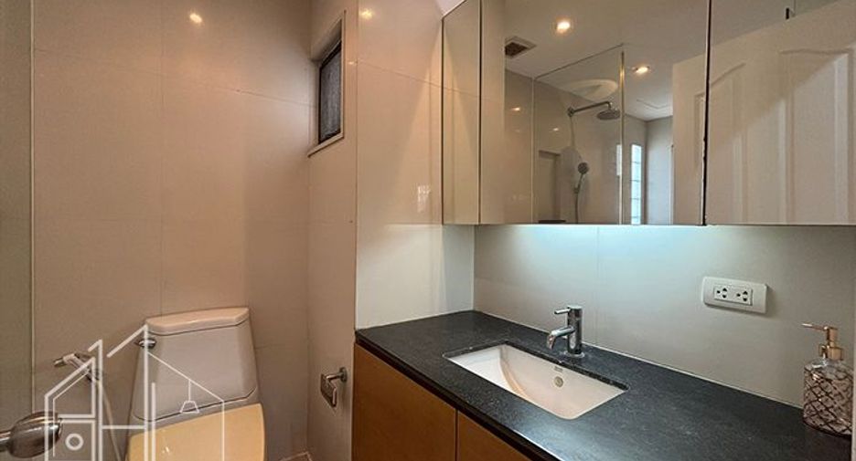 Wohnung zur Miete mit 3 Zimmer in Watthana, Bangkok
