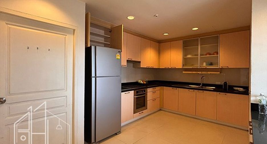 Apartment zur Miete mit 3 Zimmer in Watthana, Bangkok
