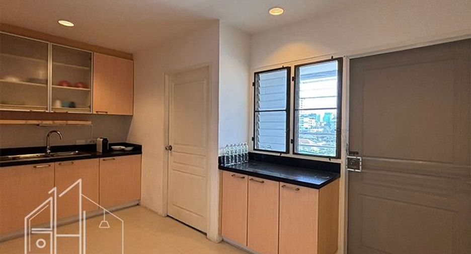 Apartment zur Miete mit 3 Zimmer in Watthana, Bangkok