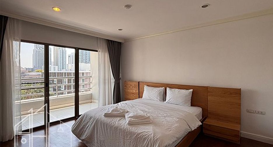 Apartment zur Miete mit 3 Zimmer in Watthana, Bangkok