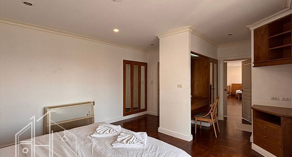 Apartment zur Miete mit 3 Zimmer in Watthana, Bangkok