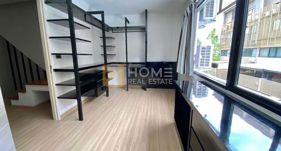 For sale 3 ベッドルーム townhouse in Pak Kret, Nonthaburi