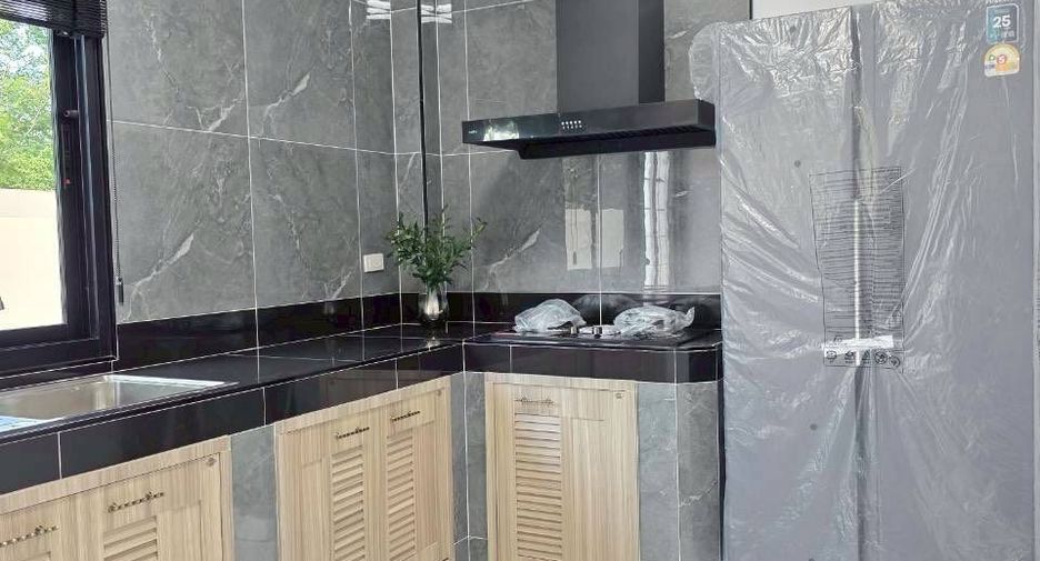 For sale 3 ベッドルーム house in Huay Yai, Pattaya