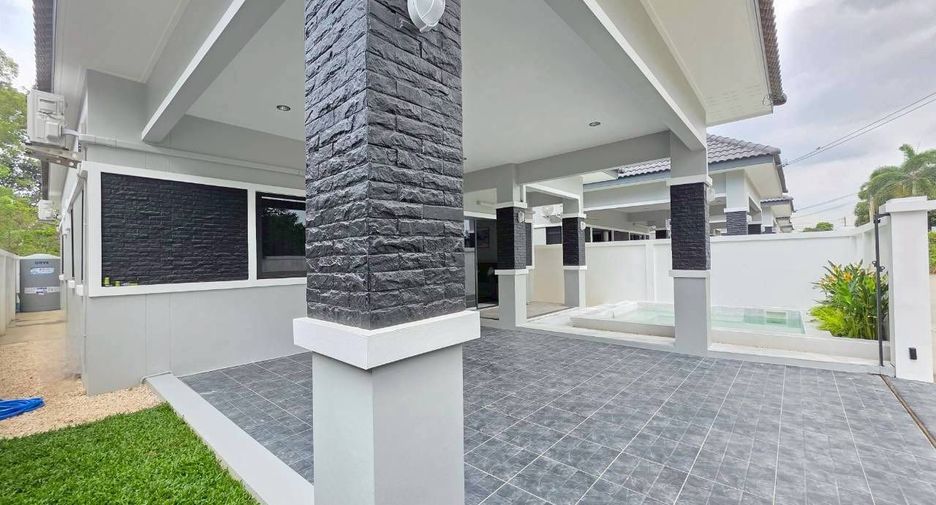 For sale 3 ベッドルーム house in Huay Yai, Pattaya