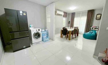 À vendre 3 chambres maison à Suan Luang, Bangkok