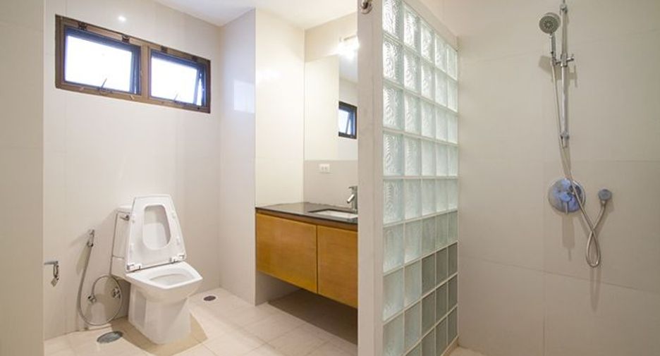 Apartment zur Miete mit 3 Zimmer in Watthana, Bangkok