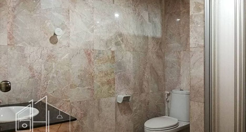Condo en alquiler de 2 habitaciones en Watthana, Bangkok