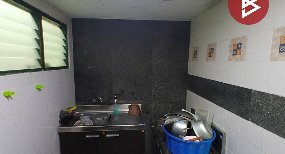 For sale 2 bedrooms townhouse in Lat Krabang, Bangkok