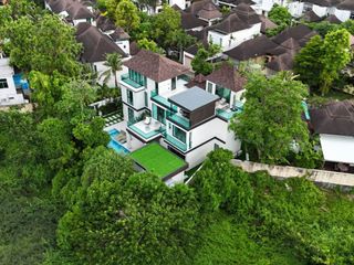 For sale 6 bedrooms villa in Jomtien, Pattaya