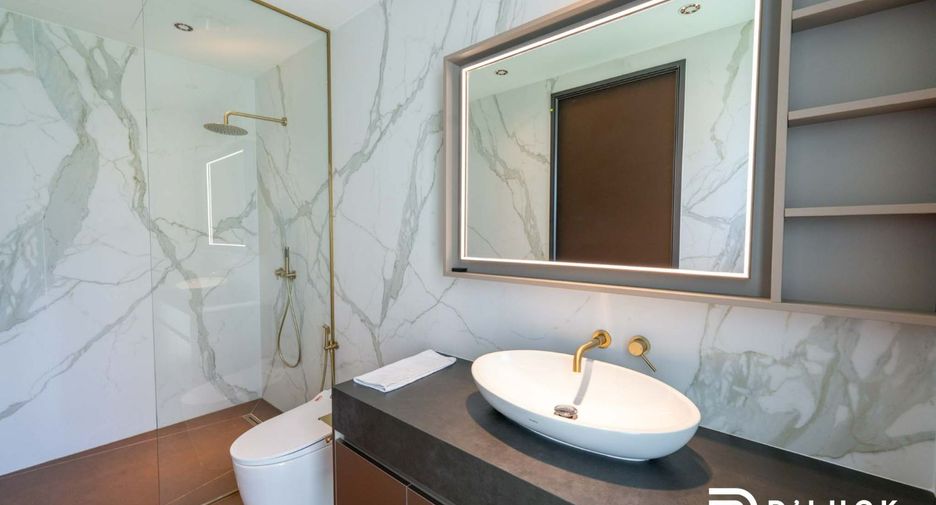 Villa en venta de 6 habitaciones en Sattahip, Chonburi