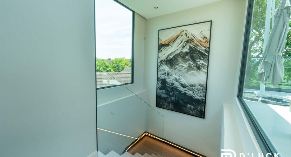 Villa en venta de 6 habitaciones en Sattahip, Chonburi