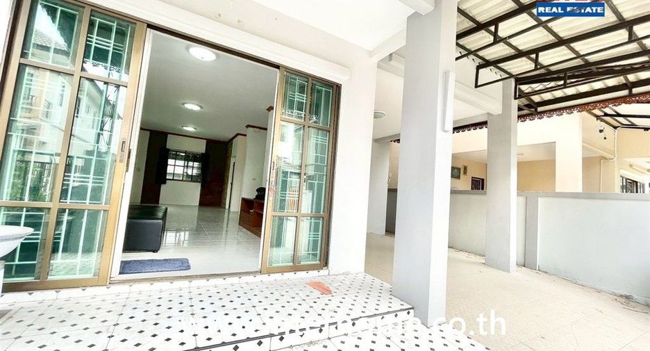 À vendre 3 chambres maison à Nong Chok, Bangkok