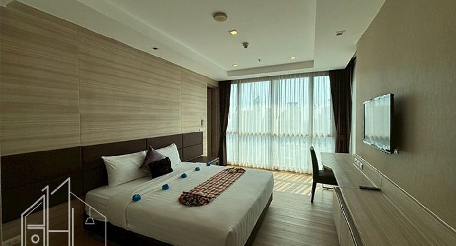 ให้เช่า 3 ห้องนอน คอนโด ใน วัฒนา, กรุงเทพฯ
