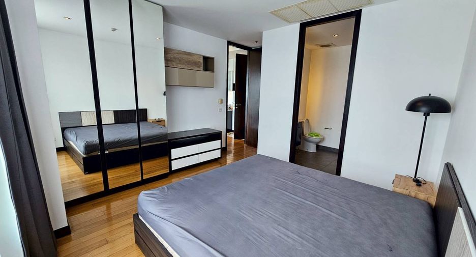 Condo en venta de 2 habitaciones en Yan Nawa, Bangkok