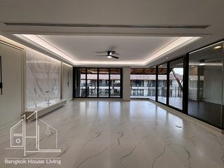 For rent 4 ベッドルーム condo in Watthana, Bangkok