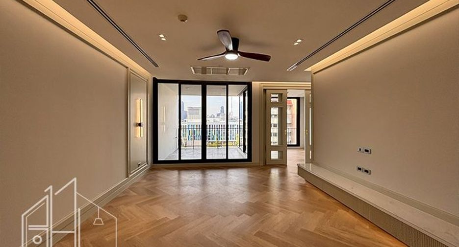 Condo en alquiler de 4 habitaciones en Watthana, Bangkok