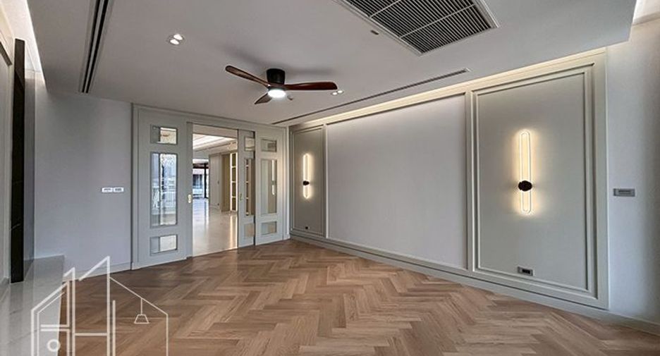 Condo en alquiler de 4 habitaciones en Watthana, Bangkok