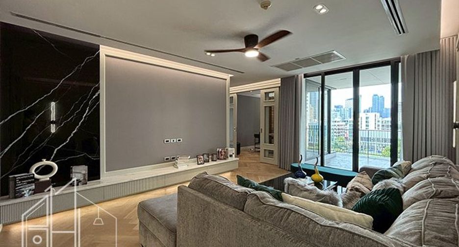 Condo en alquiler de 4 habitaciones en Watthana, Bangkok