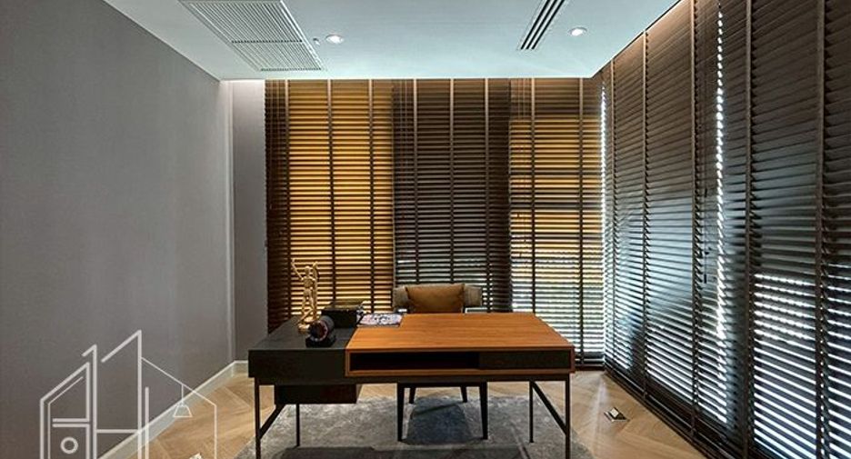 Condo en alquiler de 4 habitaciones en Watthana, Bangkok