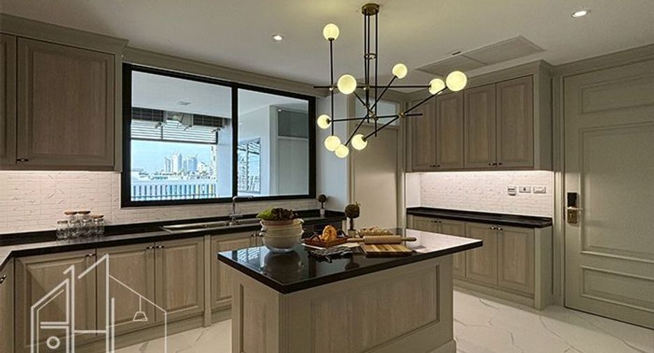 Condo en alquiler de 4 habitaciones en Watthana, Bangkok
