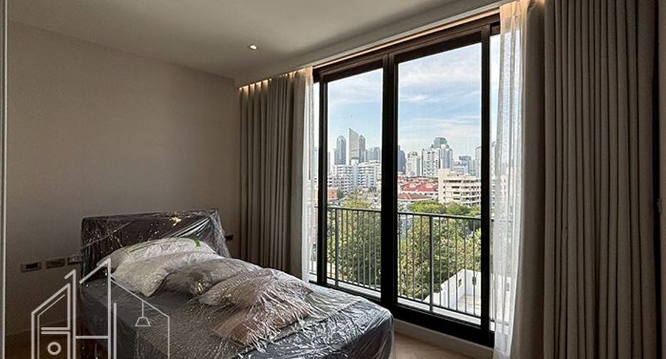 Condo en alquiler de 4 habitaciones en Watthana, Bangkok