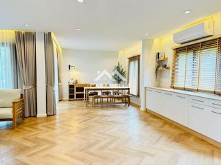 Haus zur Miete und zum Kauf mit 3 Zimmer in Bang Lamung, Chonburi