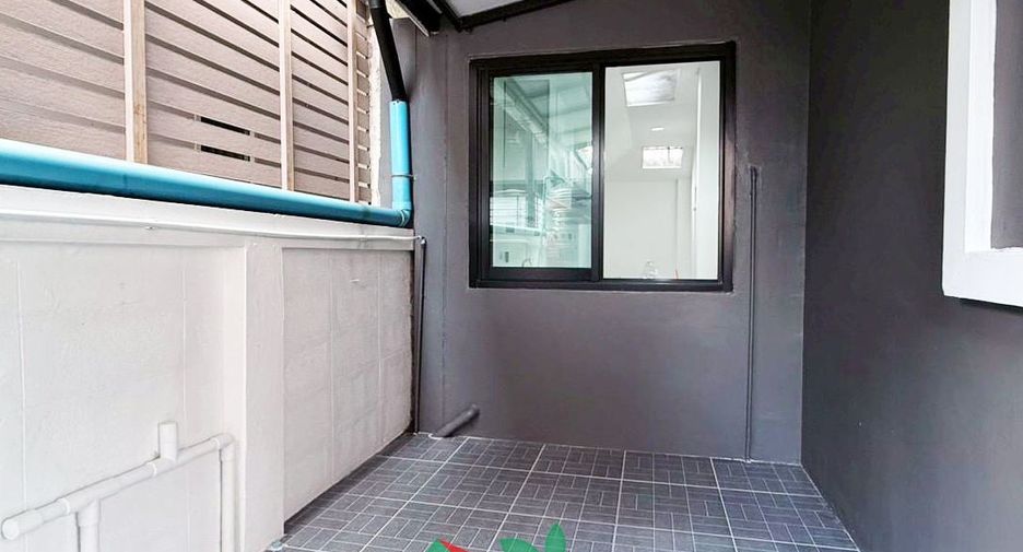 À vendre 3 chambres maison à Khlong Sam Wa, Bangkok