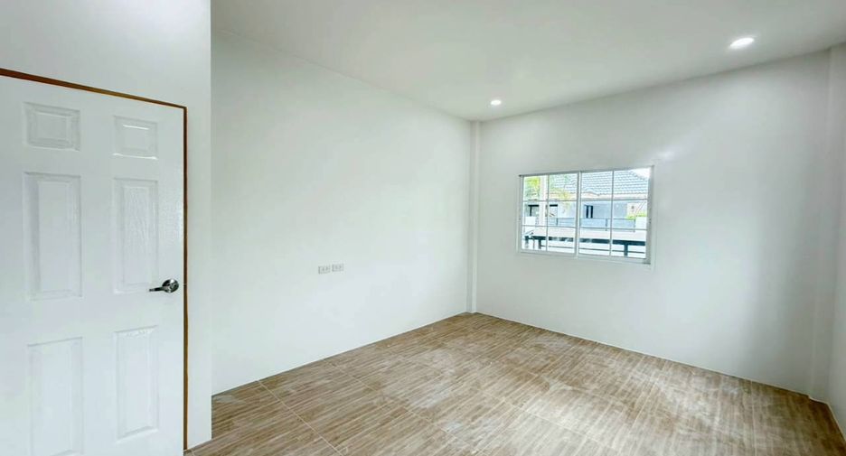 For sale 2 bedrooms townhouse in Thalang, Phuket