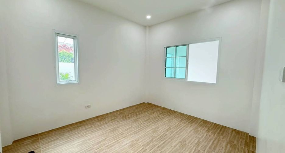 For sale 2 bedrooms townhouse in Thalang, Phuket