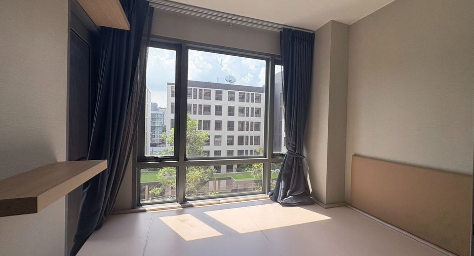 For sale 2 bedrooms condo in Watthana, Bangkok