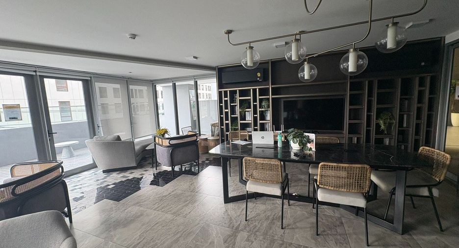 For sale 2 bedrooms condo in Watthana, Bangkok