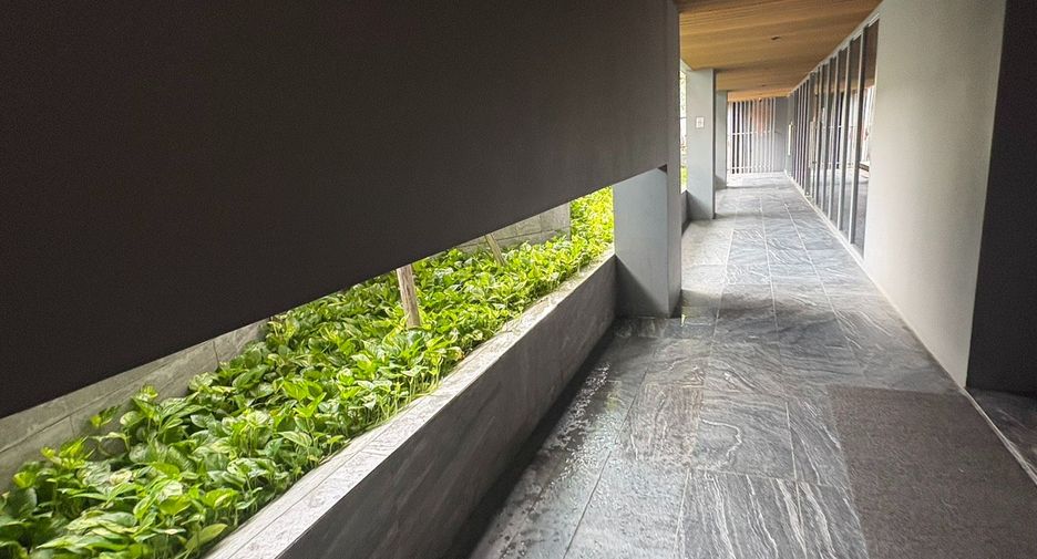 For sale 2 bedrooms condo in Watthana, Bangkok