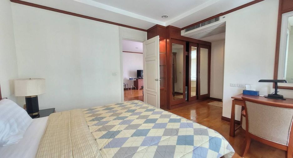 À louer 2 chambres condo à Khlong Toei, Bangkok