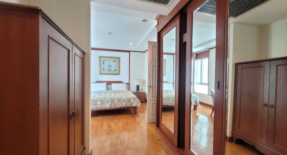 À louer 2 chambres condo à Khlong Toei, Bangkok