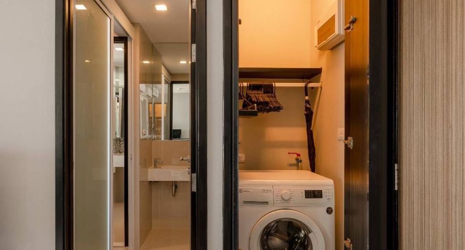 À louer 1 chambre condo à Khlong Toei, Bangkok